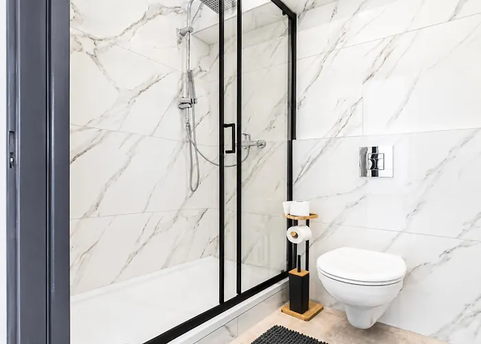 Private And Elegant In Residential Apartment